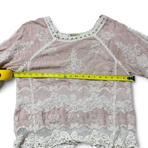 DEMOCRACY Raglan Sleeve Pink lace & crochet bell sleeve top | Fairycore | Size M - Picture 2 of 7